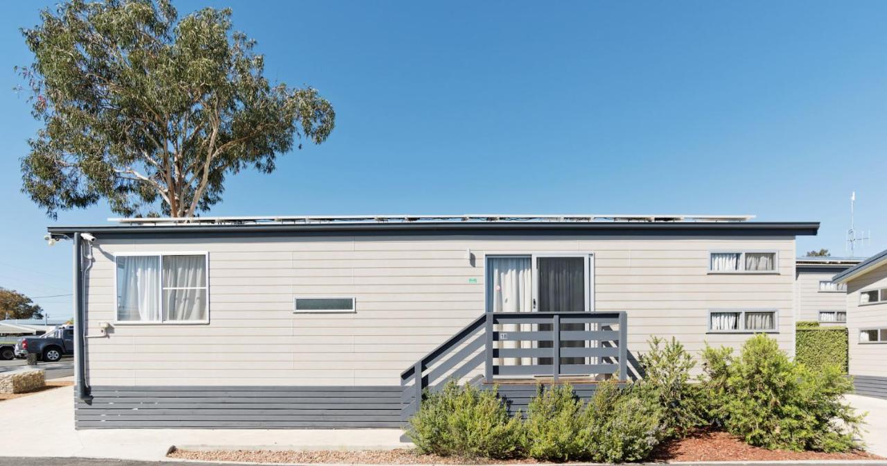 Crestview Tourist Park Hotell Queanbeyan Eksteriør bilde