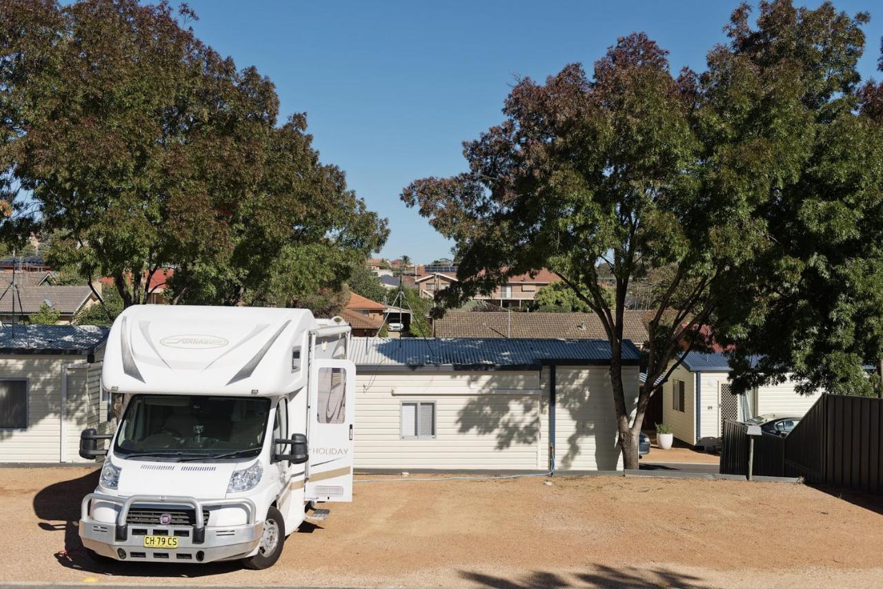 Crestview Tourist Park Hotell Queanbeyan Eksteriør bilde