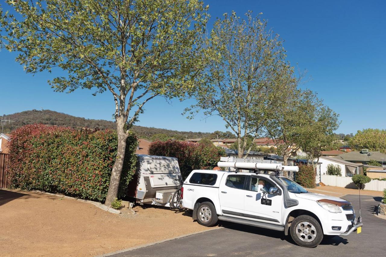 Crestview Tourist Park Hotell Queanbeyan Eksteriør bilde