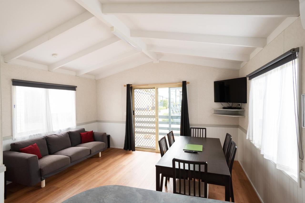 Crestview Tourist Park Hotell Queanbeyan Eksteriør bilde