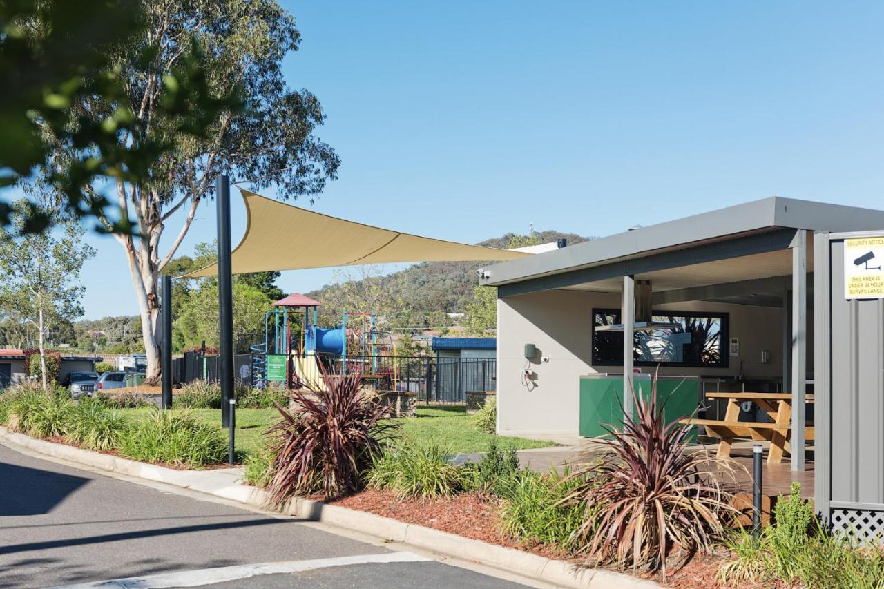 Crestview Tourist Park Hotell Queanbeyan Eksteriør bilde