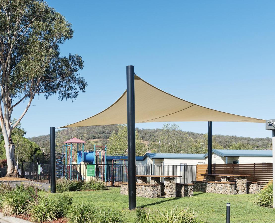 Crestview Tourist Park Hotell Queanbeyan Eksteriør bilde