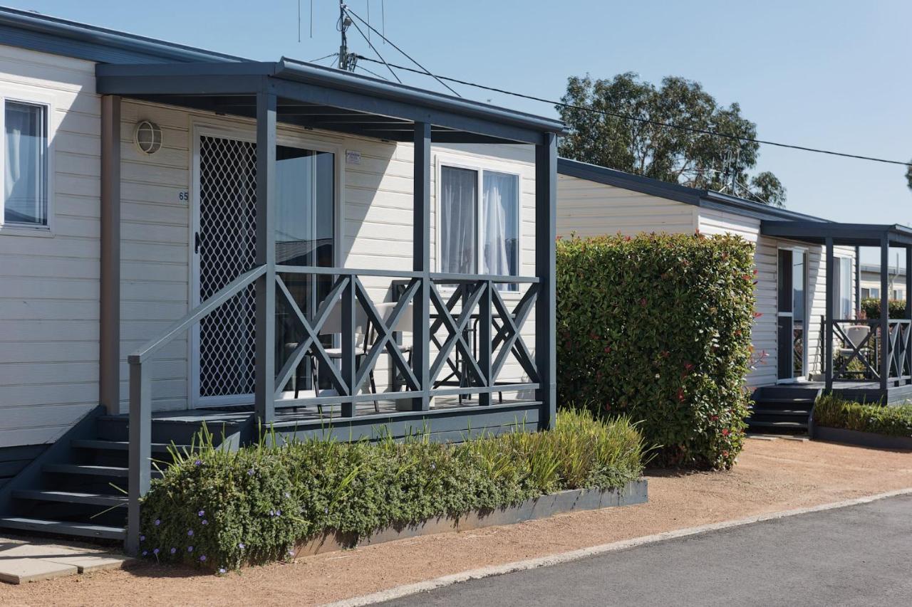 Crestview Tourist Park Hotell Queanbeyan Eksteriør bilde