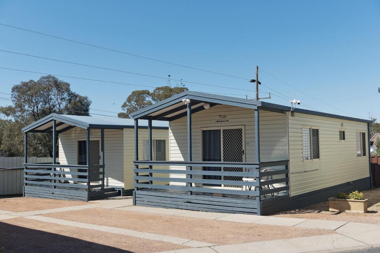 Crestview Tourist Park Hotell Queanbeyan Eksteriør bilde