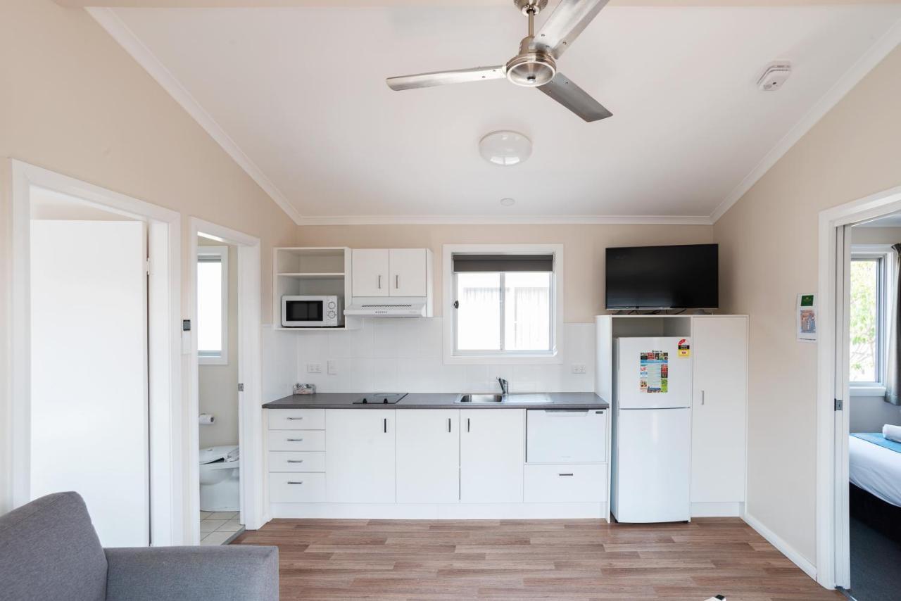 Crestview Tourist Park Hotell Queanbeyan Eksteriør bilde