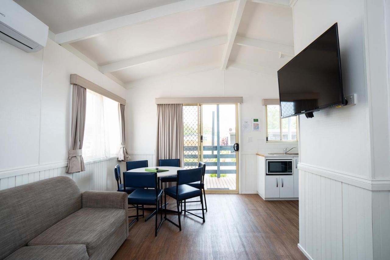 Crestview Tourist Park Hotell Queanbeyan Eksteriør bilde